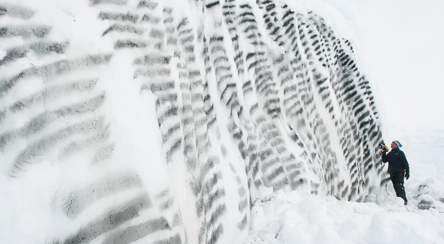 Artist Danny Osborne drawing on Ice for film 'Guage'